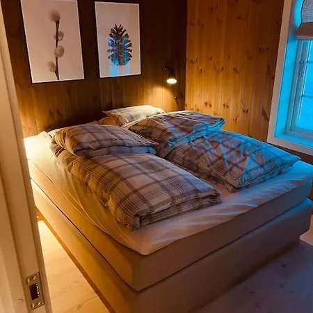 In Out 2 Stuer 2 Bad 4 Sov Nytt Feriehus